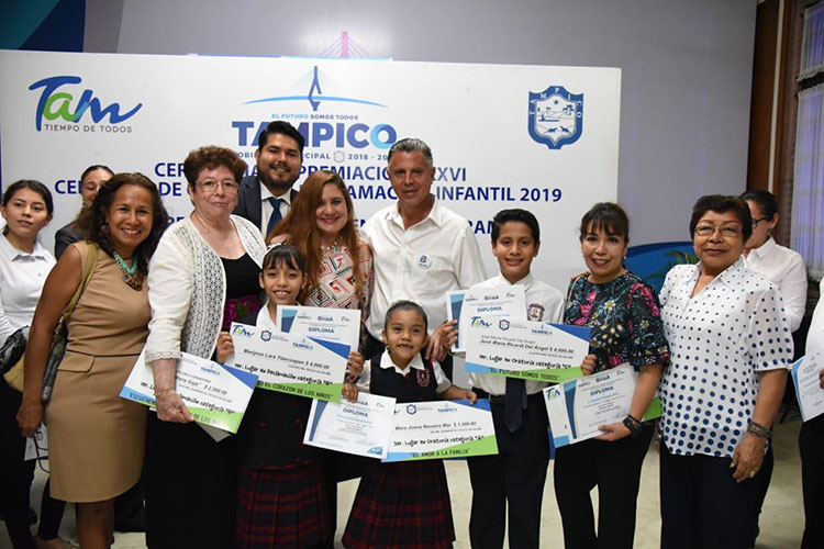 Brinda Chucho Nader Todo su Respaldo al Sector Educativo