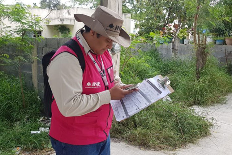 Tiene INE ‘ejército’ de capacitadores en casillas