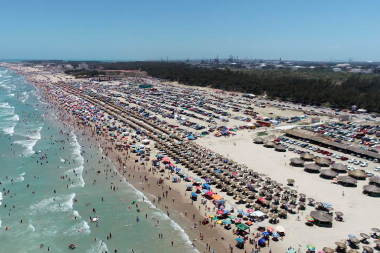 Llegan a Tamaulipas 2.5 millones de visitantes en semana mayor