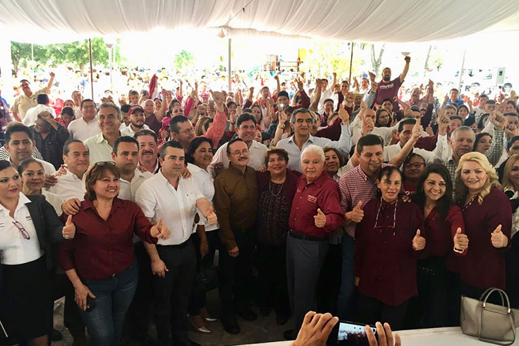 Evalúa Mario López desempeño de funcionarios