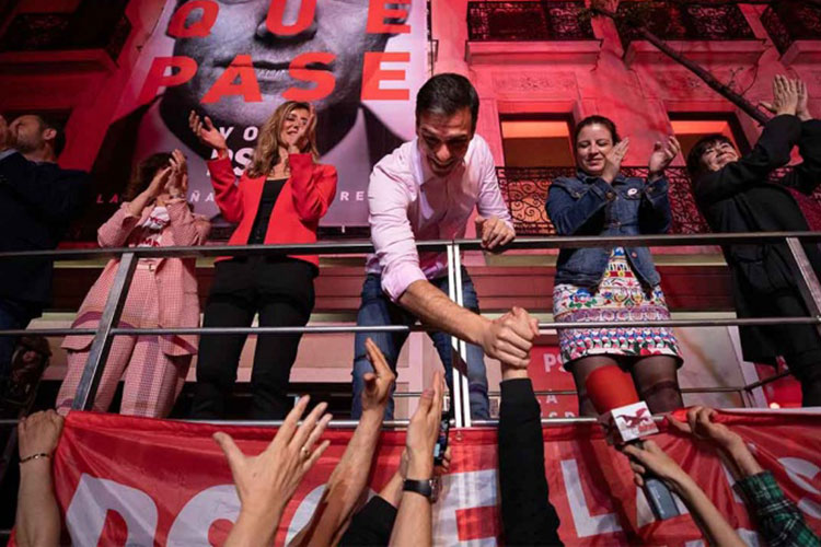 España ratifica el socialismo
