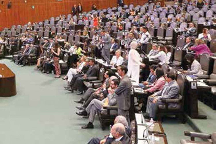 Plantean acotar reelección; iniciativa en San Lázaro