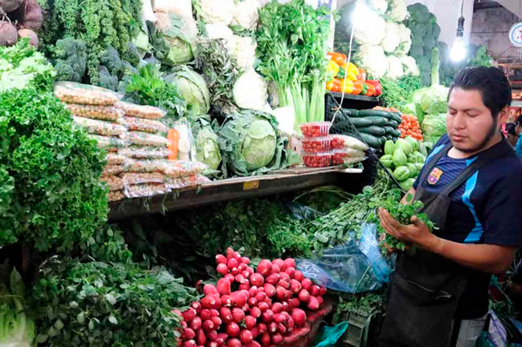 Inflación sorprende y avanza a 4.38 por ciento a tasa anual