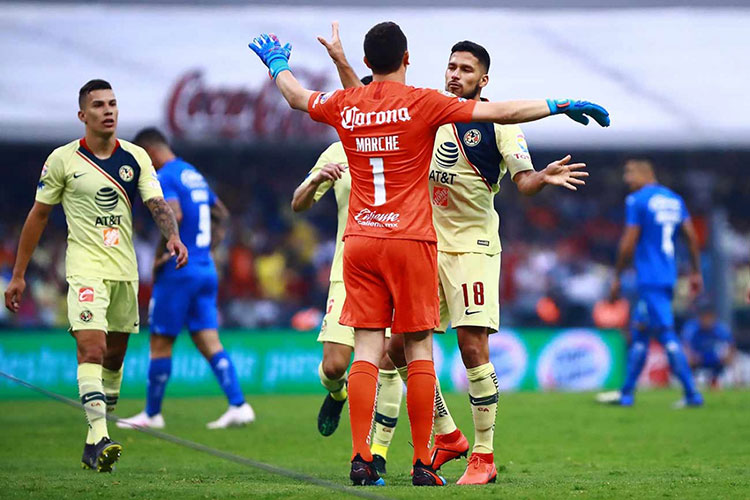 América sufre, pero avanza a semifinales