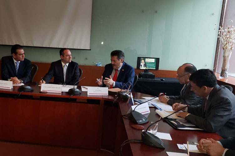 Piden Rivas y Sáenz a la SRE de solución al tema de los migrantes