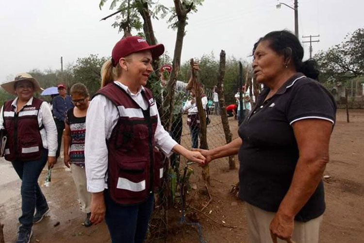 En Mariposas y Magüiras se comprometen con Nora de los Reyes