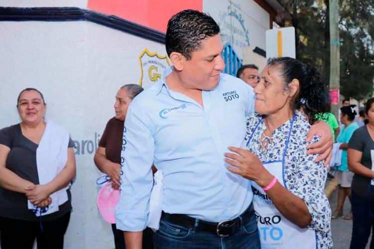 Se suman padres y madres de la Horacio Terán con Soto Alemán