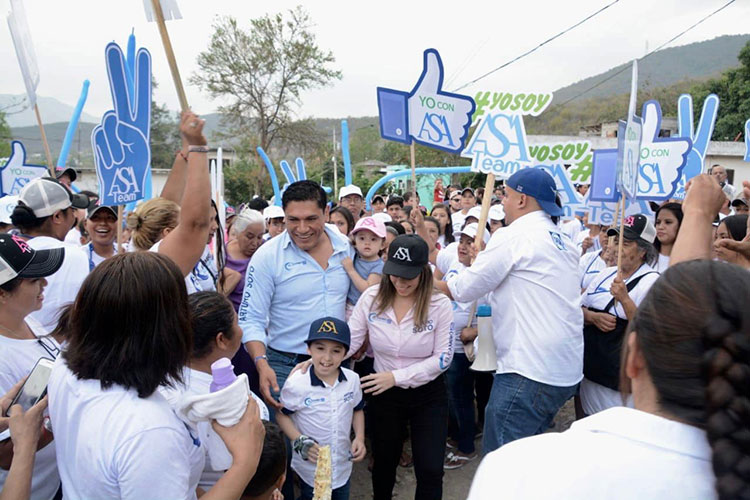 “La tercera, es la vencida”, lo gritan en lo alto de Victoria