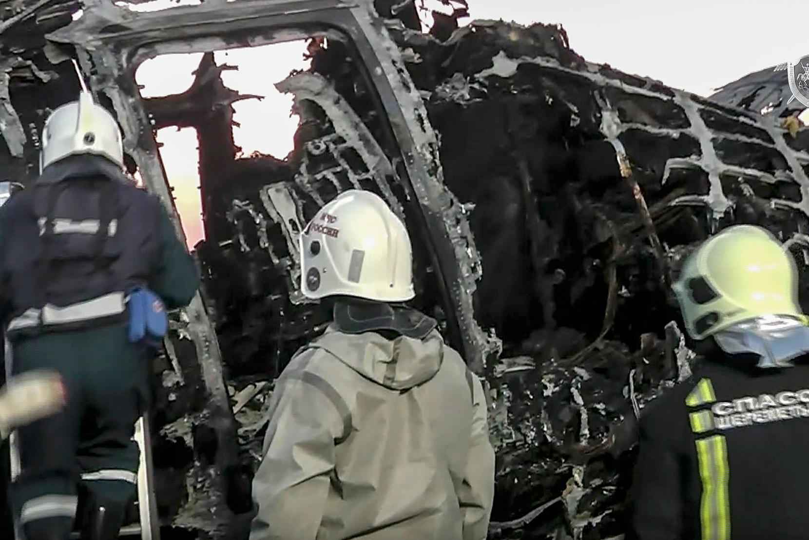 Avión incendiado en Rusia había sido alcanzado por un rayo