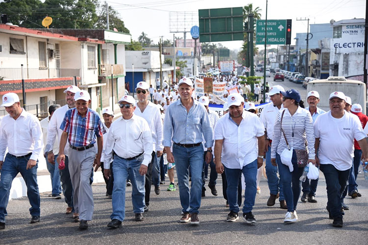 Más de 15 Mil Obreros en Tampico celebran el Día del Trabajo