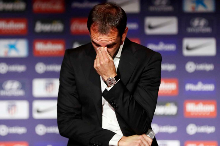 Godín deja al Atlético entre lágrimas