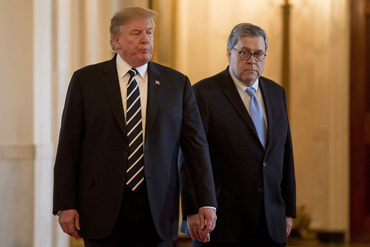 Trump ordena cooperar para “investigar a investigadores”