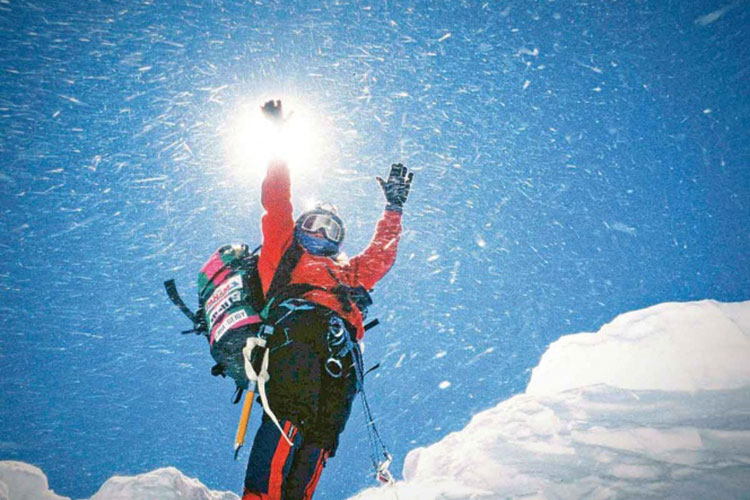 Elsa Ávila, la primera mexicana en conquistar la cima del Everest