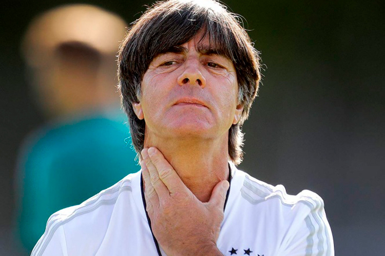 Hospitalizan a Joachim Löw por problemas circulatorios
