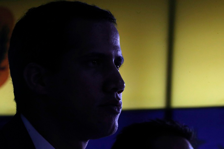 Nicolás Maduro tiene miedo a arrestarme, afirma Juan Guaidó