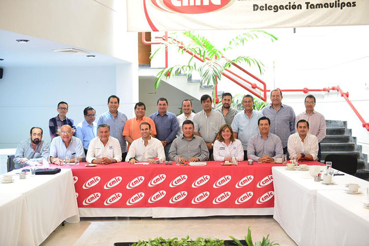 Presentan Candidatos del PAN Agenda Legislativa a CMIC
