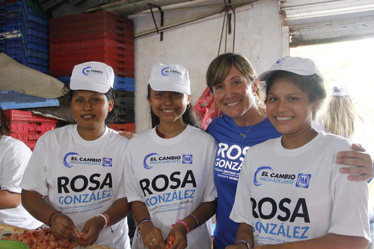 Se Compromete Rosa González a Fortalecer la Actividad Pesquera