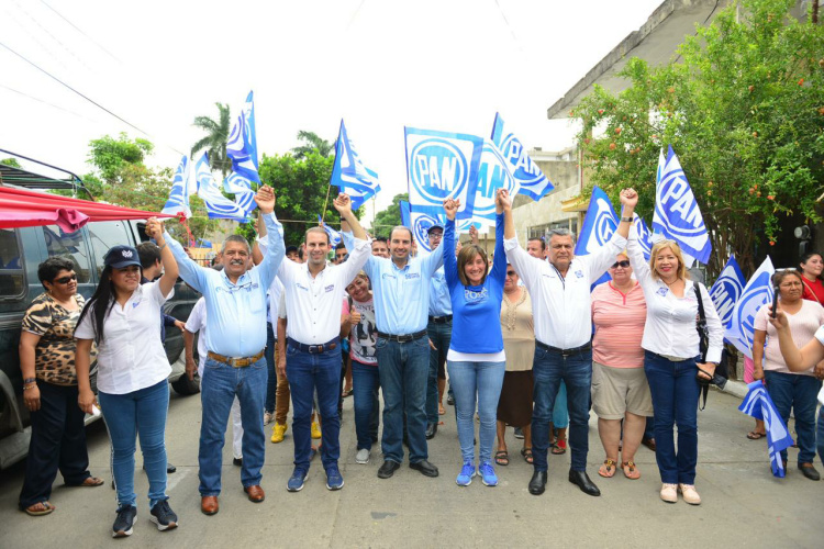 Respalda CEN del PAN a Rosa González y Mon Marón
