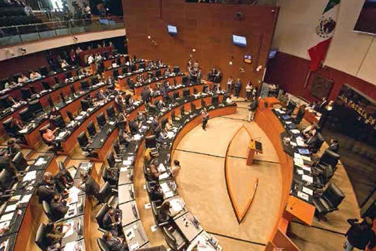 Aumentan ahorros en viajes de Senado; dejan de pagar altos costos en vuelos