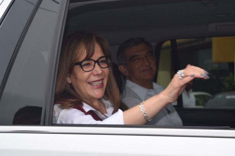 “No dejaré la Presidencia”, confirma Yeidckol Polevnsky
