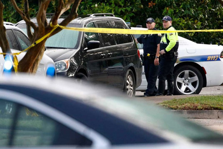Empleado municipal, autor de tiroteo en Virginia Beach