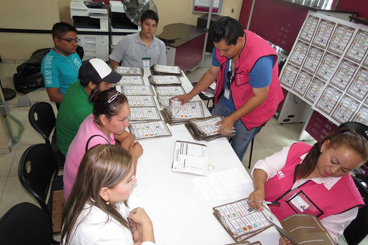 Renuncian 13 mil funcionarios de casillas en Tamaulipas