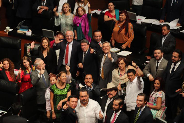 Senado de México avala el T-MEC; va al Ejecutivo
