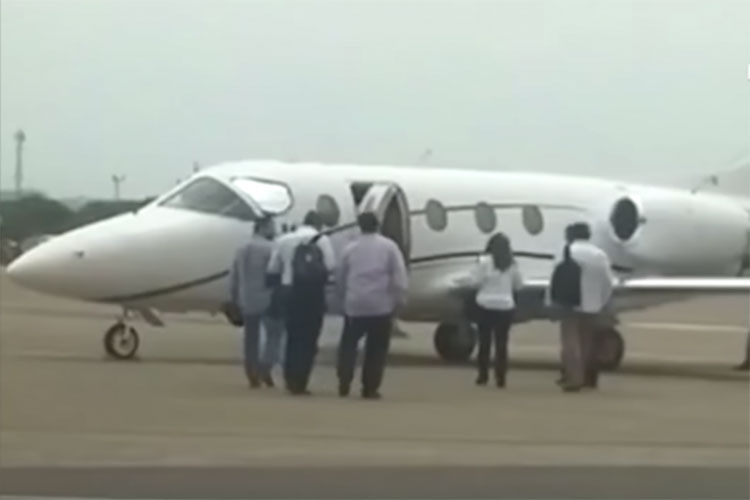 Fiscalizará INE gastos de Morena por uso de avión privado de Yeidckol