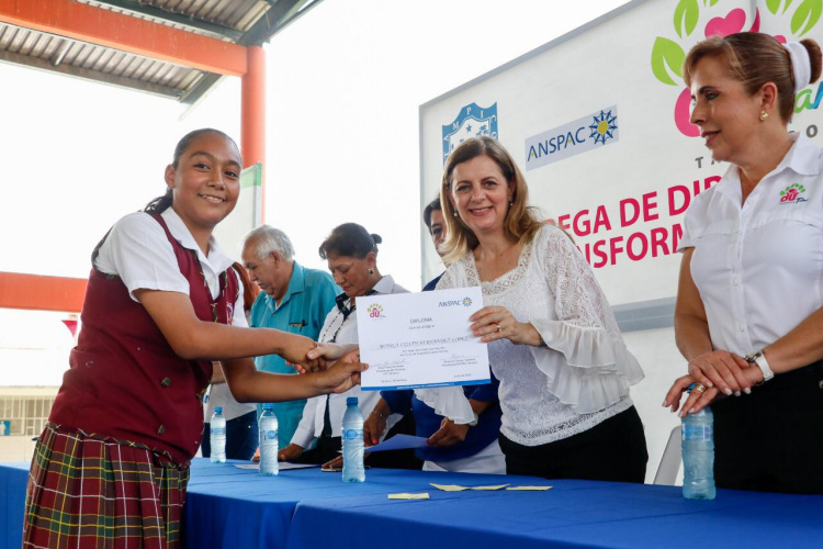 Impulsa Aida Feres de Nader Cursos de Formación