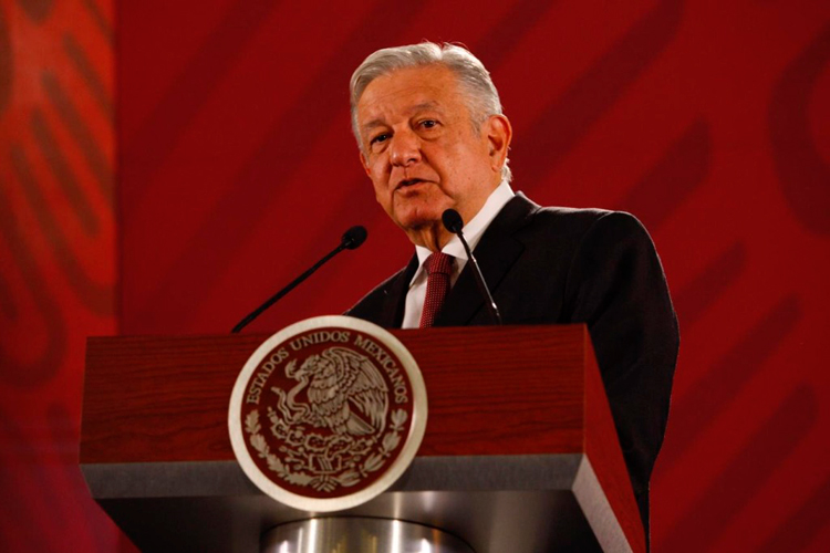 Diálogo y prudencia ante EU, insiste AMLO