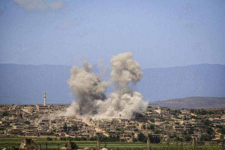 Insurgentes sirios bombardean una zona rural de Aleppo