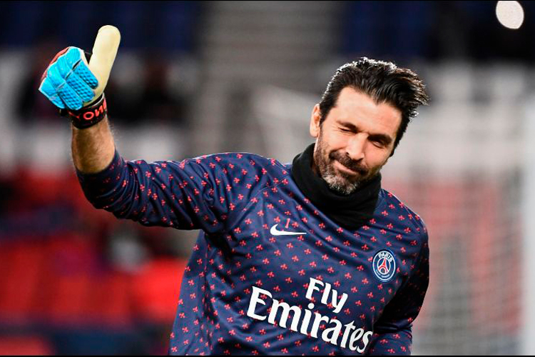 Gianluigi Buffon deja el París Saint-Germain
