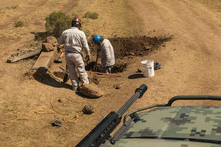 Vinculan a proceso a los tres militares detenidos por ‘huachicol’