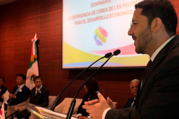 Turnan T-MEC a comisiones del Senado para su dictaminación