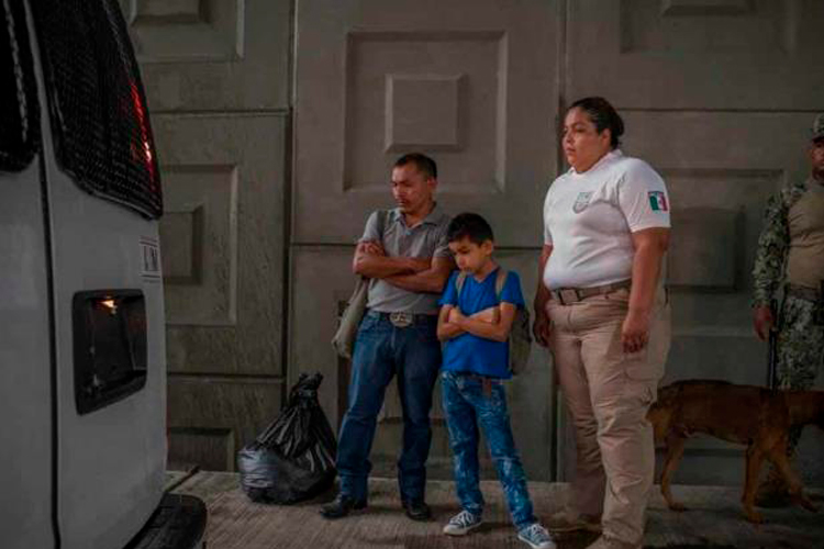 Ante presión de Trump, México aumenta detenciones y deportaciones de migrantes