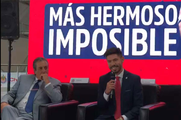 Chivas marcó mi niñez, recuerda Oribe Peralta