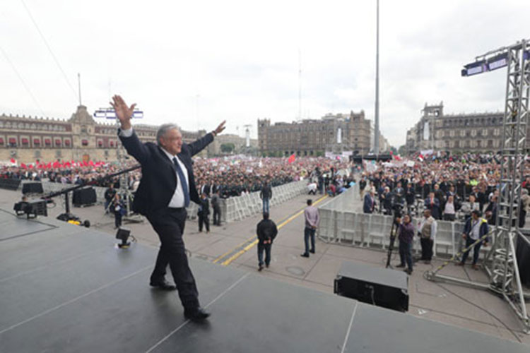 AMLO: busco afianzar una democracia, no una dictadura