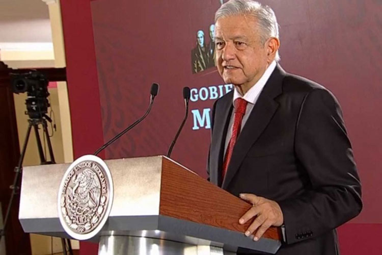 Líderes de protestas no trabajan en la PF: López Obrador