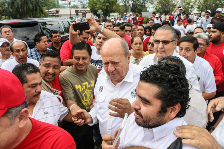 Amparan a Romero Deschamps contra cualquier orden de aprehensión