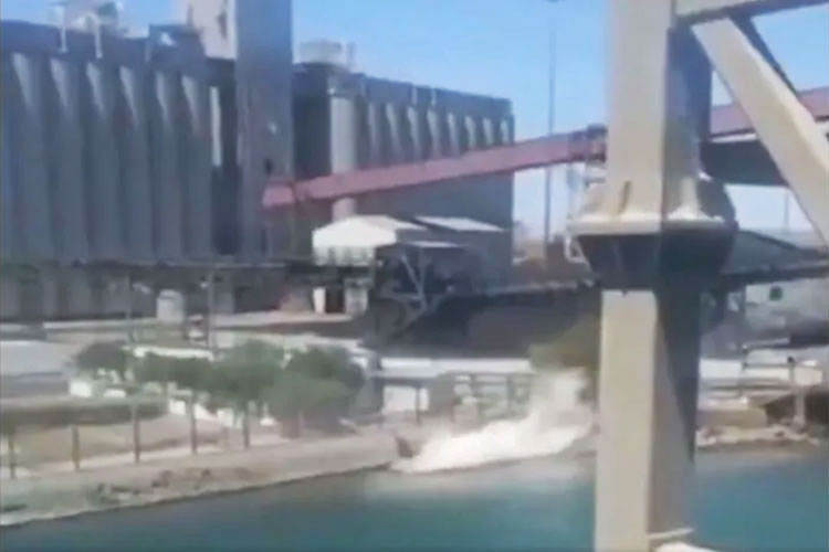 Grupo México derrama ácido sulfúrico en Mar de Cortés