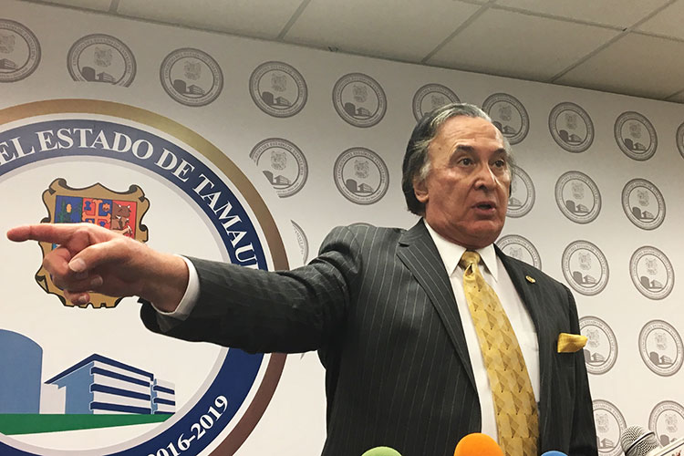 Una Tras Otra ¿El PAN devolverá la copa a MORENA?