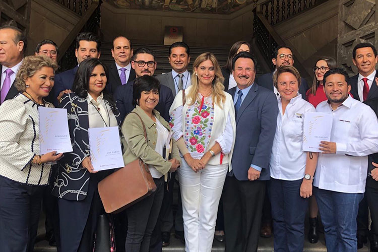 Acuerda Maki Ortiz con SEDATU proyectos urbanos por 500 MDP