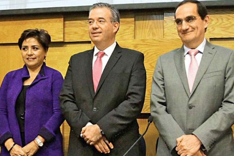 Hay desaceleración económica: Banxico