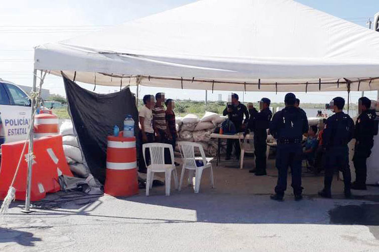 Rescata Policía Estatal a Hondureños; 3 son niños
