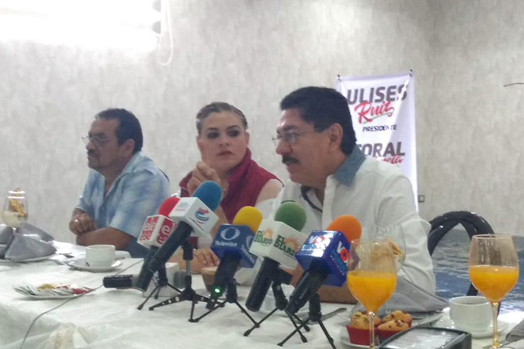 Los obstáculos no van a frenar la candidatura, advierte Ulises Ruíz