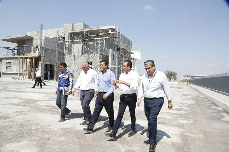 Supervisa Cabeza de Vaca y Rivas lugar donde se edificará WTC- NLD