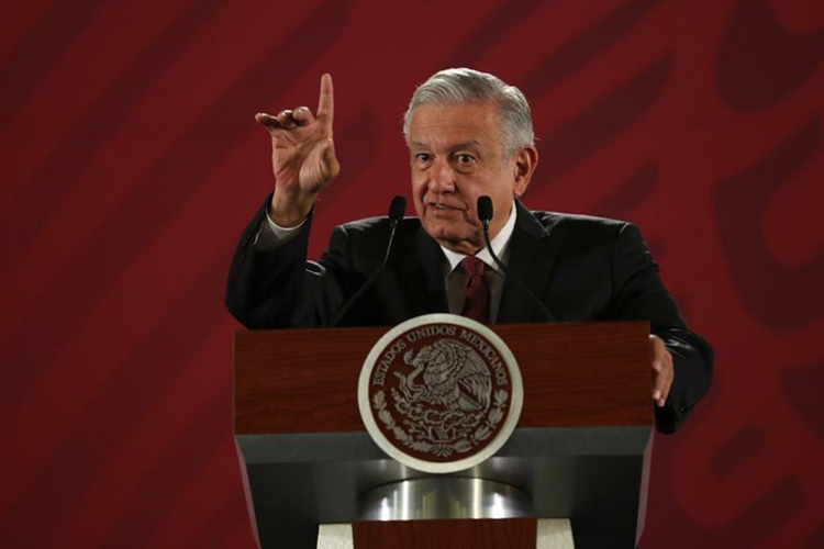 La UIF, sin datos que impliquen a Peña Nieto: AMLO