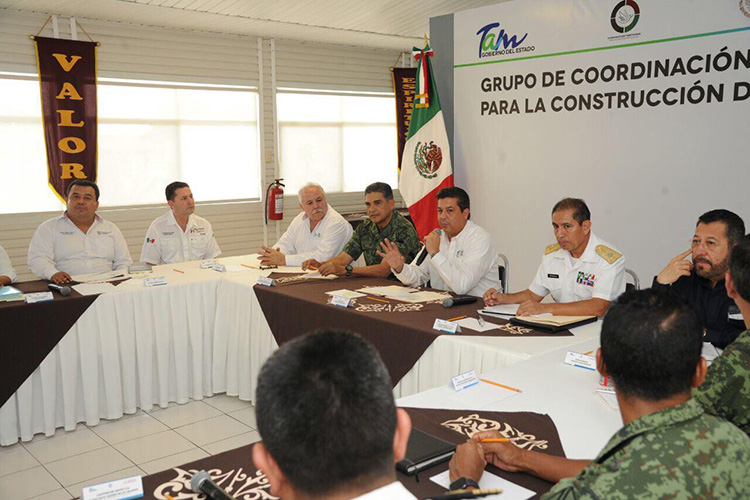 Se concentra Gobernador y fuerzas de Seguridad en frontera chica