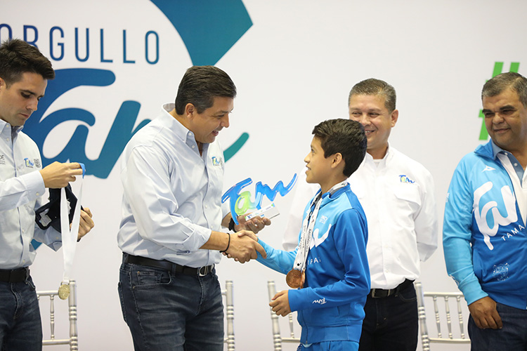 Reconoce Gobernador a deportistas de la Olimpiada Nacional 2019