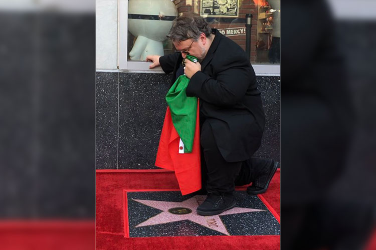 Guillermo del Toro ya tiene su estrella en el Paseo de la Fama de Hollywood